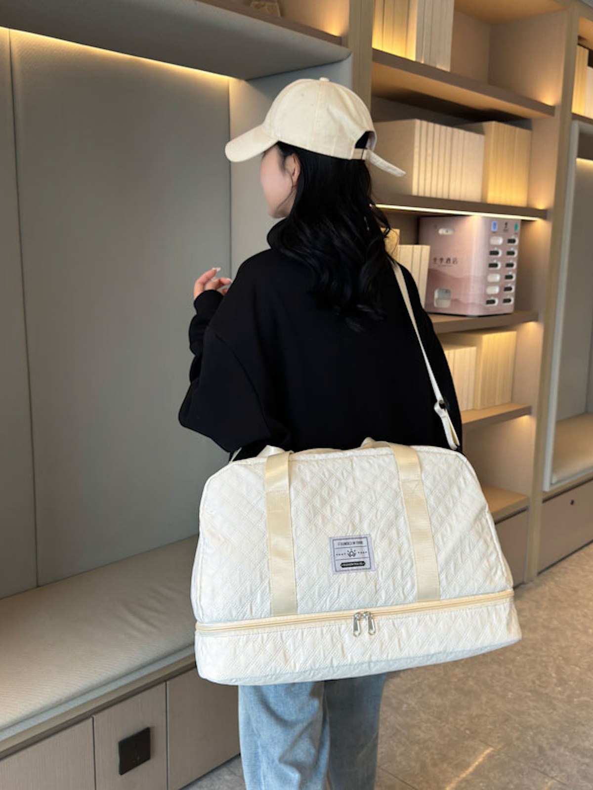 crossbody gym bag with dry and wet separation compartments