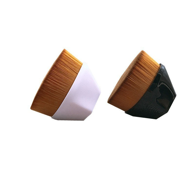 flat foundation makeup brush set with soft synthetic fibres