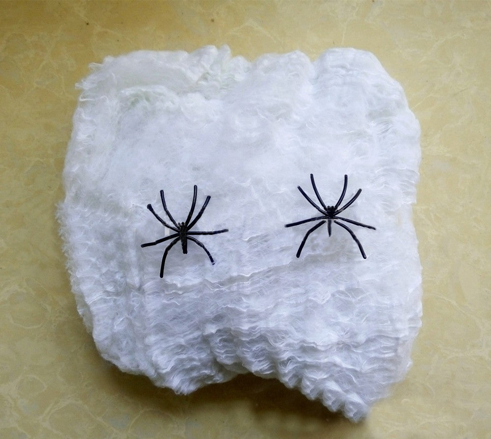 Halloween stretchable white spider web decoration with 30 fake spiders